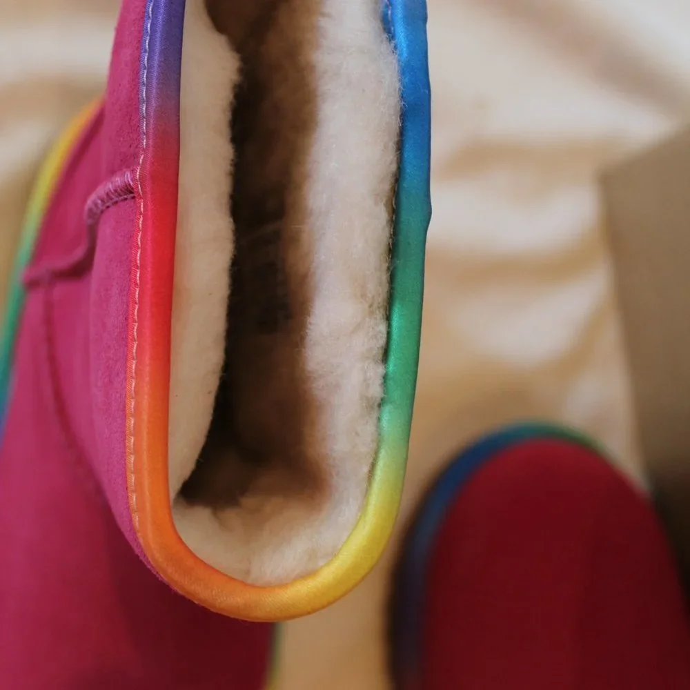 NIB UGG GIRL'S RAINBOW SUEDE SHEARLING BOOTS FUSCHIA PINK PURPLE‎